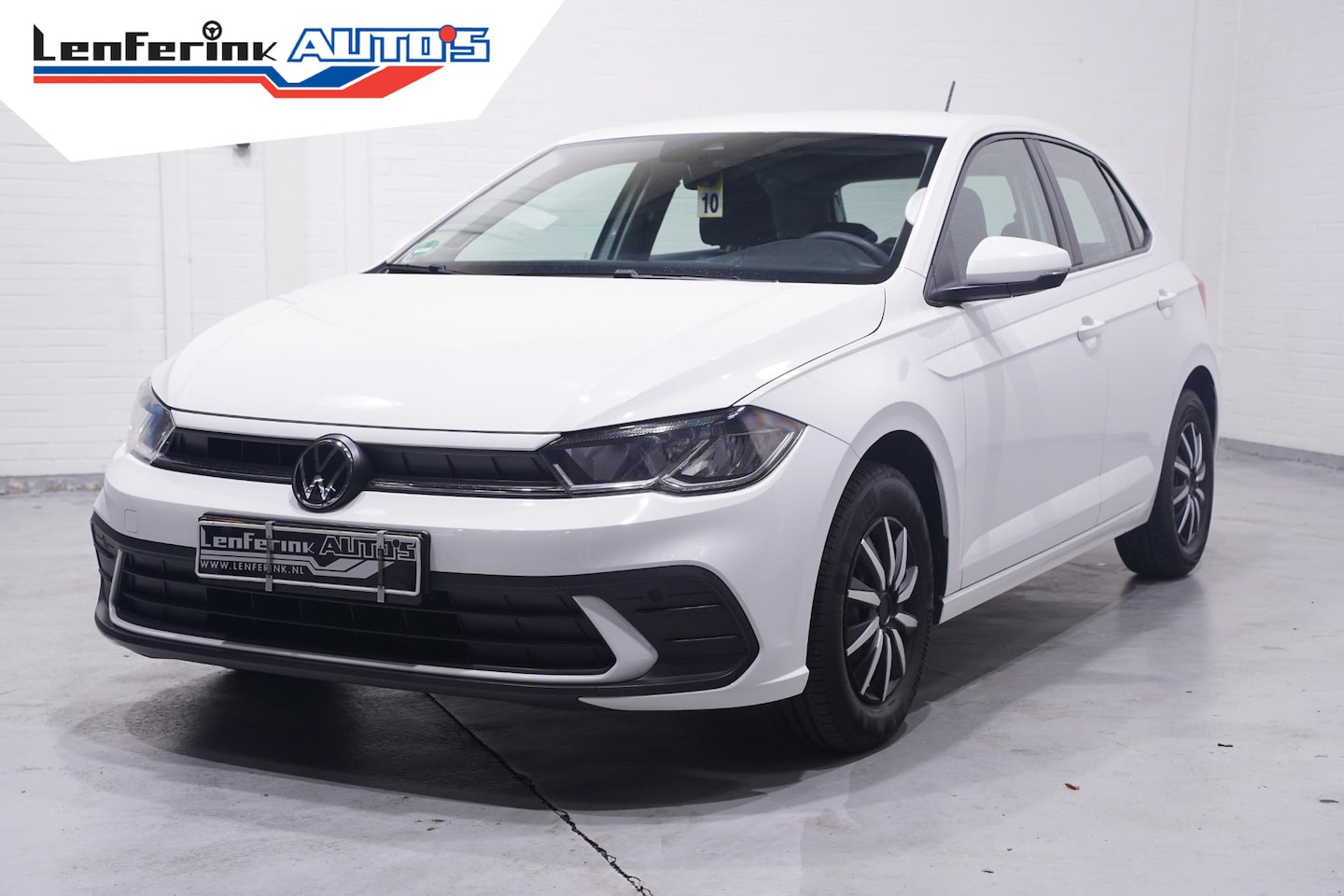 Volkswagen Polo - 1.0 MPI Polo Airco Cruise Regensensor Licht en zicht pakket - AutoWereld.nl