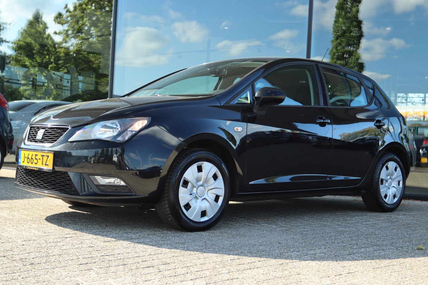SEAT Ibiza - 1.0 ECOTSI STYLE | NAVI | CLIMATE | CRUISE | TREKHAAK | BLUETOOTH - AutoWereld.nl