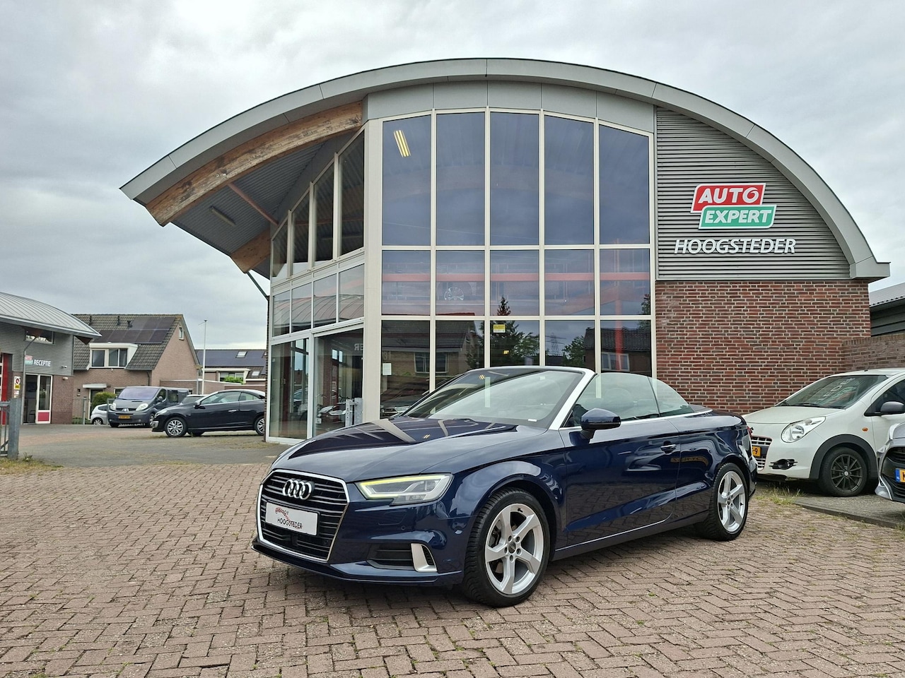 Audi A3 Cabriolet - 1.5 TFSI CoD Sport S-Line Carplay|camera|nekverw. - AutoWereld.nl