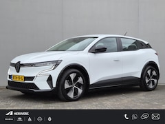 Renault Mégane E-Tech - EV40 Boost Charge Equilibre / SOH 94% / Dealer Onderhouden / CCS Snel Laden / Warmtepomp /