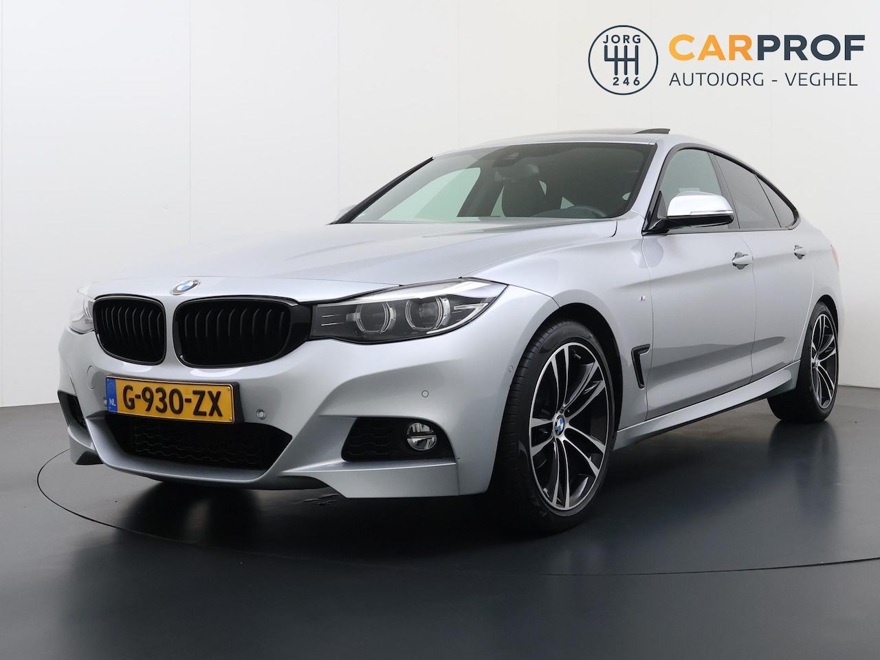 BMW 3-serie Gran Turismo - 320i High Executive Edition M-Sport | NL Auto | Pano | - AutoWereld.nl