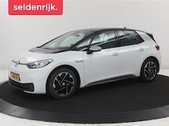 Volkswagen ID.3 - First 58 kWh | SOH 92, 5% | Stuur/stoel verwarming | Cruise control | Carplay | Navigatie