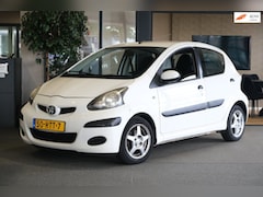 Toyota Aygo - 1.0-12V Now Airco Elek ramen CV