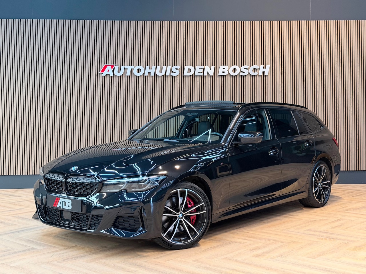 BMW 3-serie Touring - M340i xDrive High Executive 374PK - Pano - AutoWereld.nl