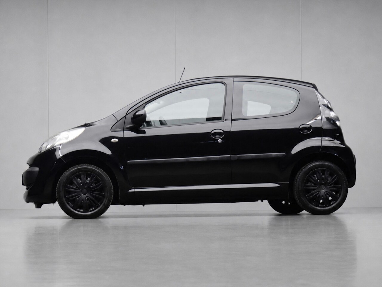 Citroën C1 - 1.0-12V Séduction Sport (AIRCO,TOEREN TELLER,GROOT SCHERM,BLACK EDITION,SPORTSTOELEN,NETTE - AutoWereld.nl