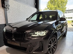 BMW X3 - xDrive30e M-Pakket Pano, Leder, Keyless, Camera, 20 inch