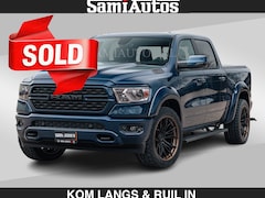 Dodge Ram Pick Up - SPORT | 5.7 V8 4x4 HEMI | PANORAMA DAK | GROOTSCHERM 12 INCH | LPG | Patriot Blue CREW CAB