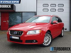 Volvo V70 - 1.6 T4 Summum |Leder|Trekhaak|Cruise|Xenon|Youngtimer