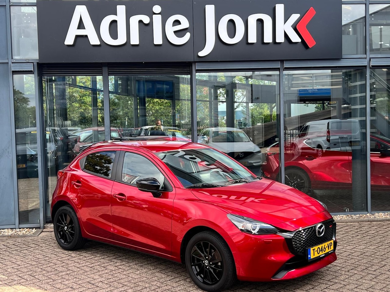 Mazda 2 - 1.5 e-SkyActiv-G 90 Homura NED. AUTO | DEALER ONDERHOUDEN | A. CAMERA | APPLE CARPLAY/AND - AutoWereld.nl