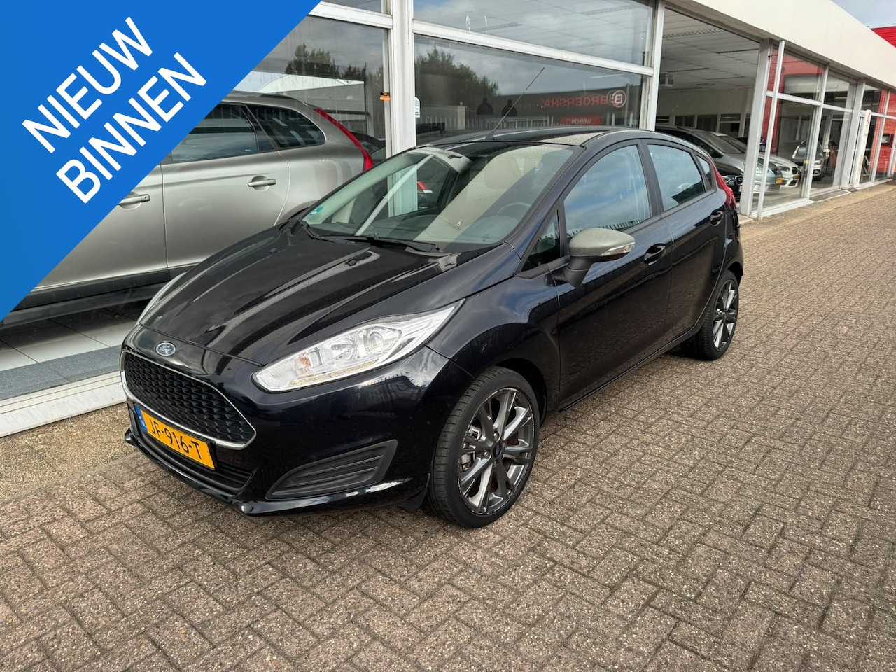 Ford Fiesta - 1.0 Style | Airco | Elektrische ramen | Cruise control | APK tot 19-08-2027 | - AutoWereld.nl