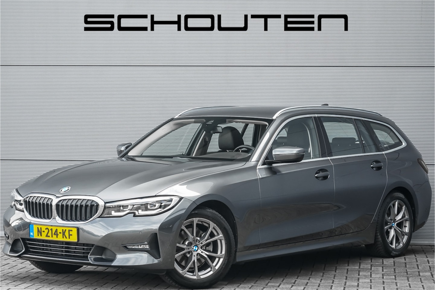 BMW 3-serie Touring - 320i High Executive Sportline Stoelverw Camera HiFi 17" - AutoWereld.nl