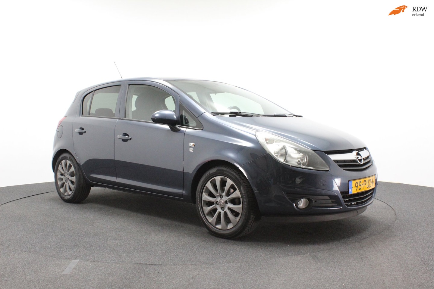 Opel Corsa - 1.4-16V | Airco | Sportvelgen | Goed onderhouden | Nieuwe APK - AutoWereld.nl