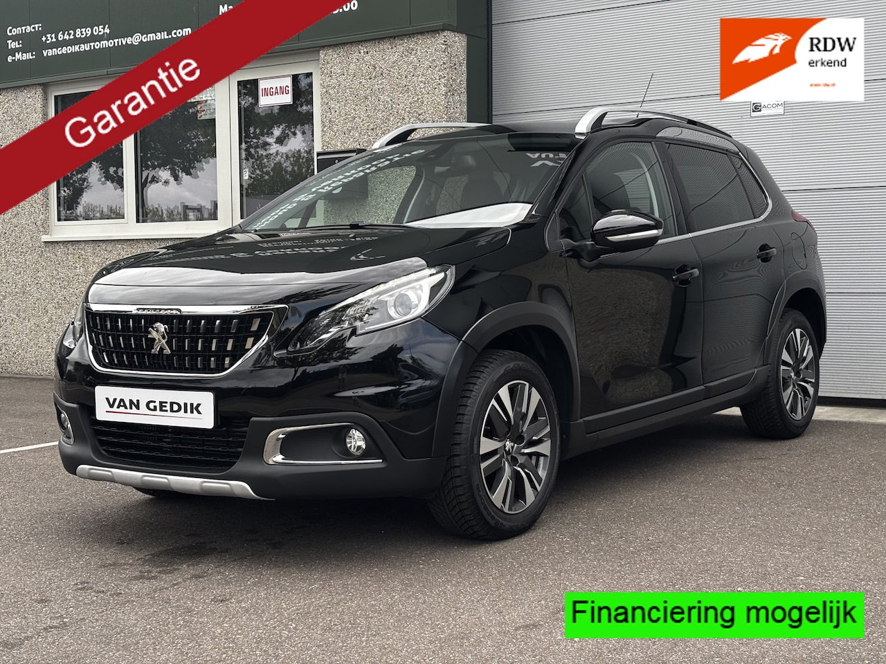 Peugeot 2008 - 1.2 PT GT-Line Navi Carplay Automaat PDC Camera Leer Trekhaak Led - AutoWereld.nl