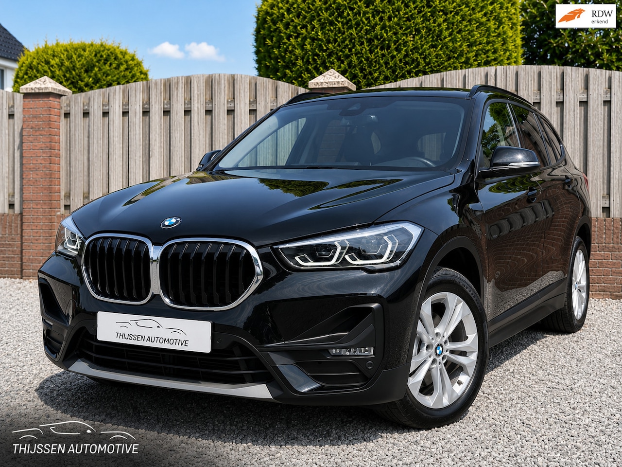 BMW X1 - XDrive25e Business Edition Plus VOL LEER STOELVERWARMING NACI CLIMA P CAMERA - AutoWereld.nl
