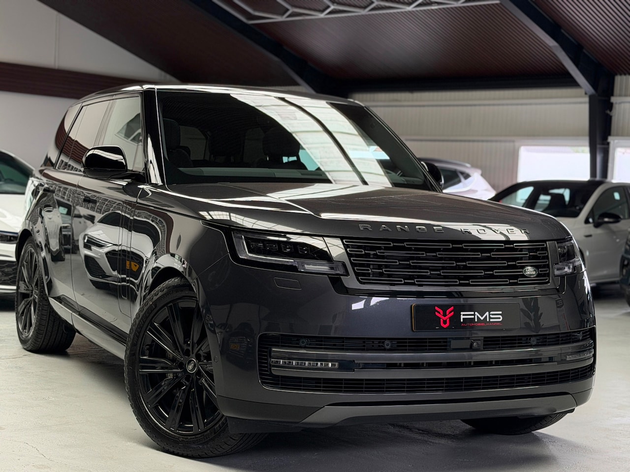 Land Rover Range Rover - 3.0 P460e HSE PHEV CarPlay Luchtvering BTW - AutoWereld.nl