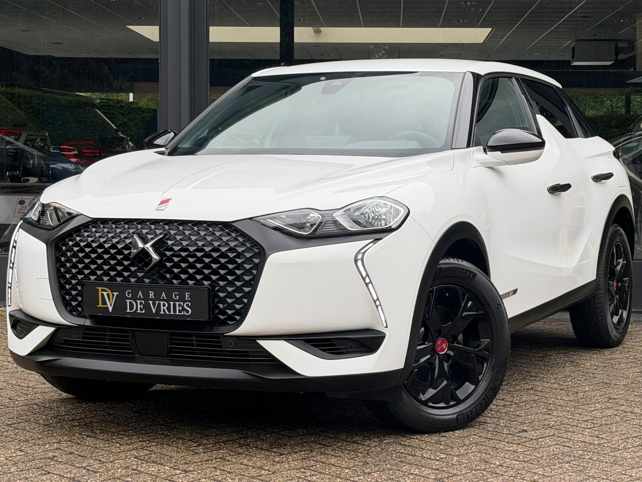 DS 3 Crossback - 1.2 PureTech Performance Line+ Aut CarPlay Camera Garantie - AutoWereld.nl