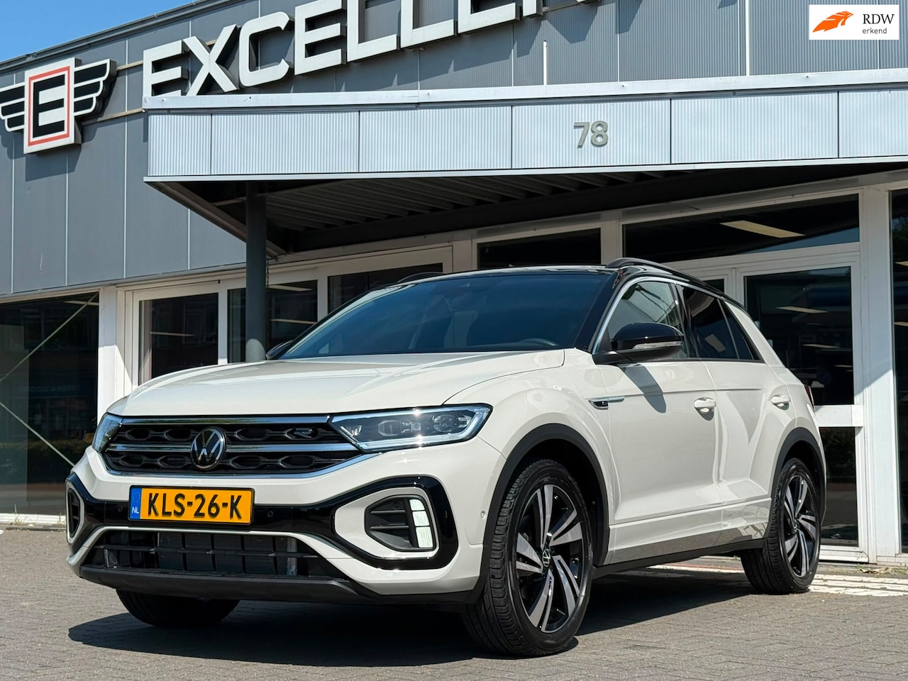 Volkswagen T-Roc - 1.5 TSI DSG R-Line | Navigatie - AutoWereld.nl