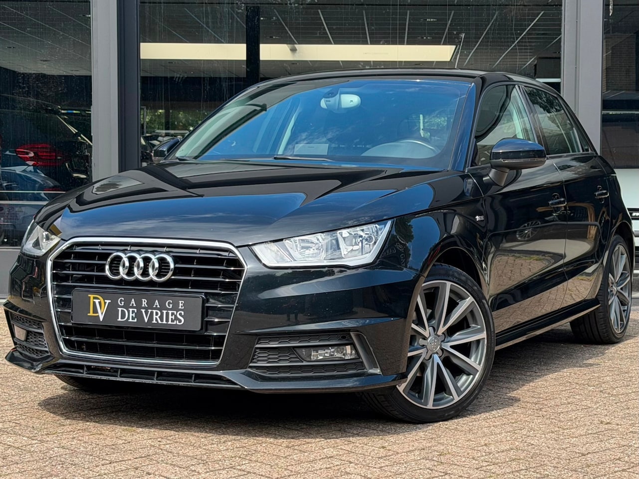 Audi A1 Sportback - 1.0 TFSI S-Line Facelift Orig NL NAP Navi Cruise Garantie - AutoWereld.nl
