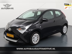 Toyota Aygo - 1.0 VVT-i x-play AUTOMAAT *57.421KM NAP*GLOEDNIEUWE APK 08-2028* AIRCO *1EIG* BTW