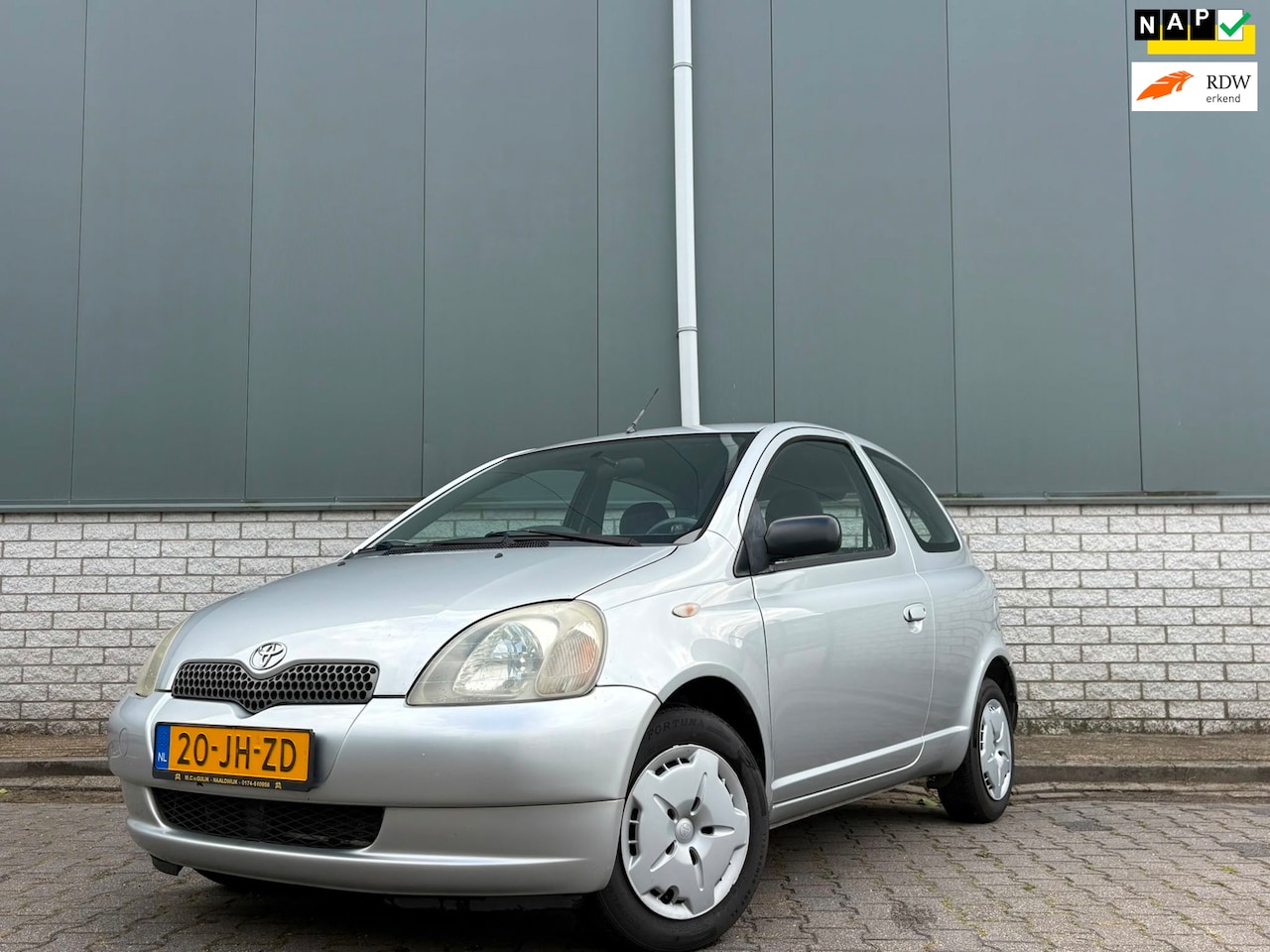 Toyota Yaris - 1.3-16V VVT-i YORIN-Airco-Electrische ramen-NWE APK-NAP - AutoWereld.nl