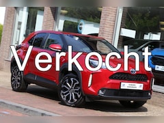 Toyota Yaris Cross - 1.5 Hybrid AWD-I Dynamic Team Navi Camera LED ACC