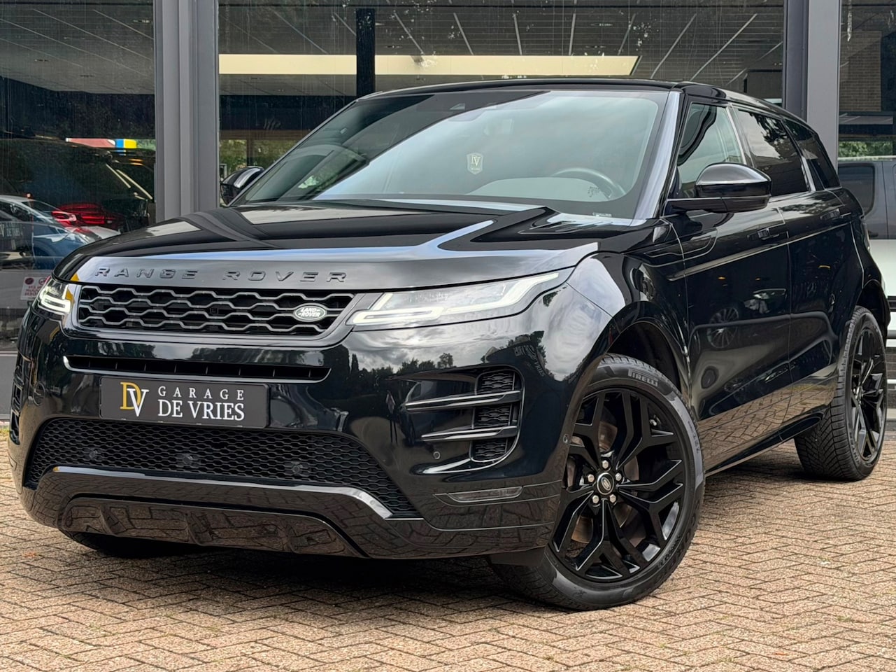 Land Rover Range Rover Evoque - 2.0 P250 AWD R-Dynamic HSE Panoramadak Meridian Full Option Garantie - AutoWereld.nl