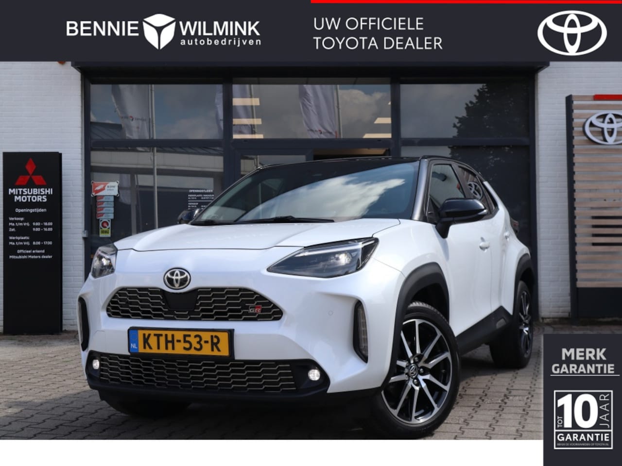 Toyota Yaris Cross - 1.5 Hybrid GR Sport | Panoramadak | JBL | Blindspot | HUD - AutoWereld.nl