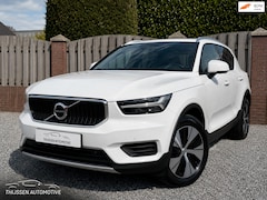 Volvo XC40 - 1.5 T2 MOMENTUM PRO SPORTSTOELEN STOEL STUUR VERWARMING P-CAMERA APPLECARPLAY NAVI CLIMATE