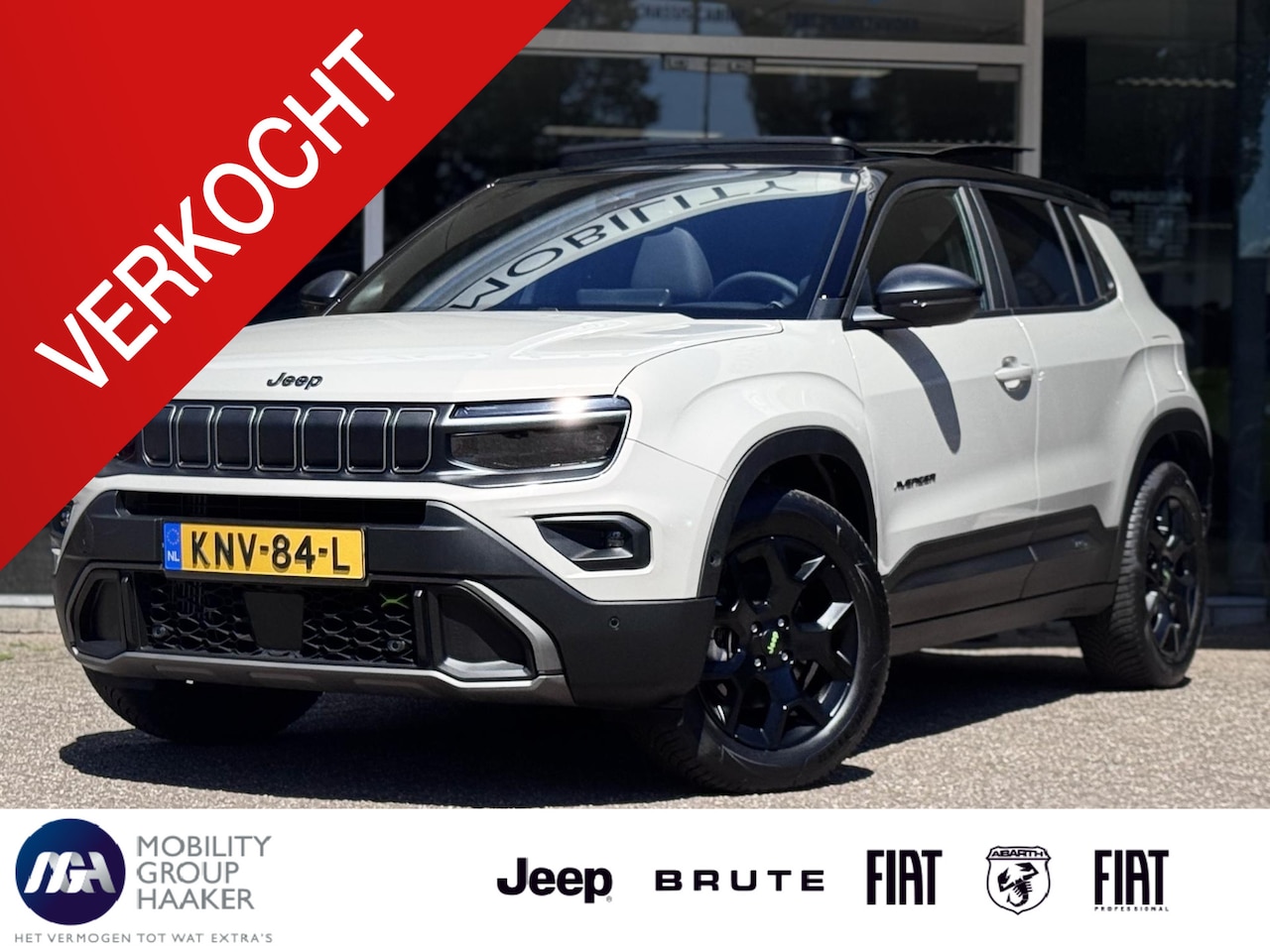 Jeep Avenger - 1.2T 4xe Overland | Leer | Panoramadak | Carplay - AutoWereld.nl