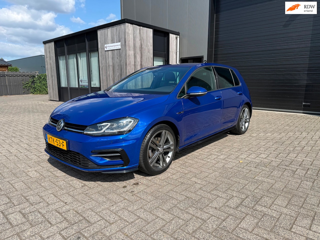Volkswagen Golf - 1.5 TSI Highline Business R|1E EIG|DSG|AUTOMAAT|LED|STOELVERWARMING|2X R-LINE|PDC V+A|VIRT - AutoWereld.nl