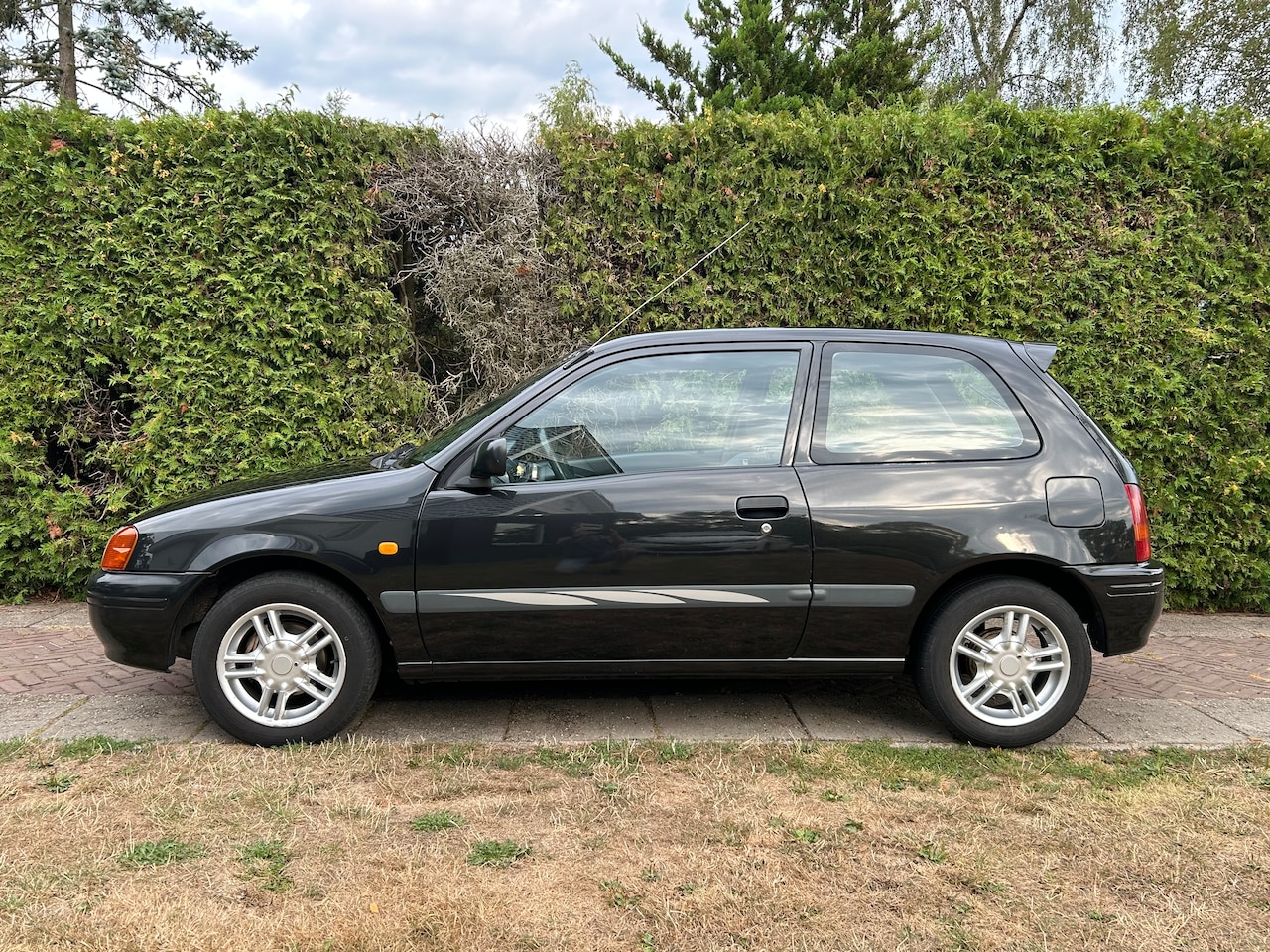 Toyota Starlet - 1.3-16V Sport Sportuitvoering - AutoWereld.nl