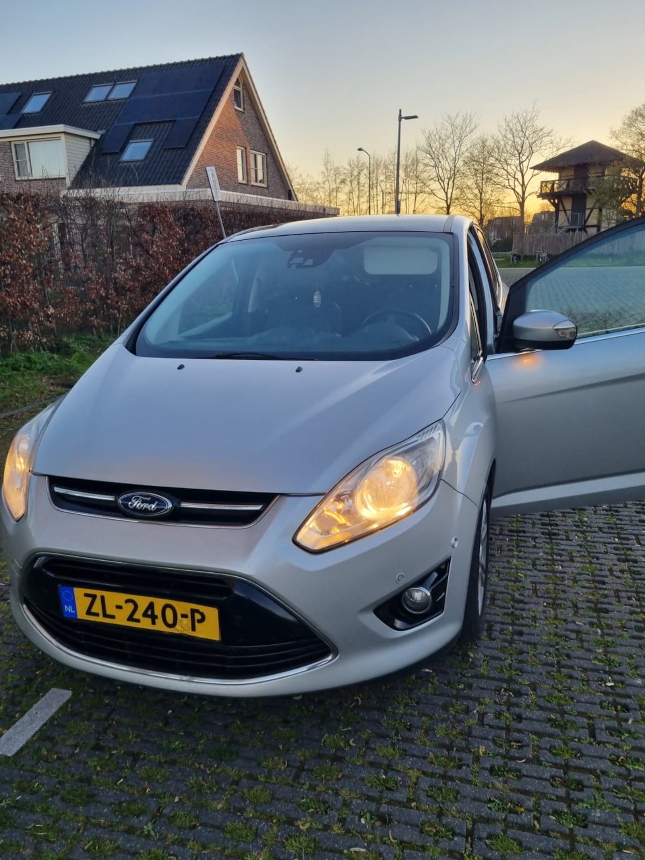 Ford C-Max - 2.0 TDCi Titanium - AutoWereld.nl