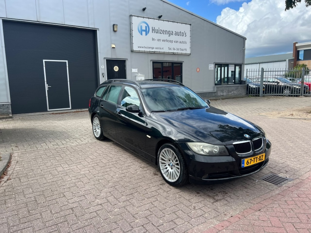 BMW 3-serie Touring - 318i High Executive| EXPORT!| LEER! - AutoWereld.nl