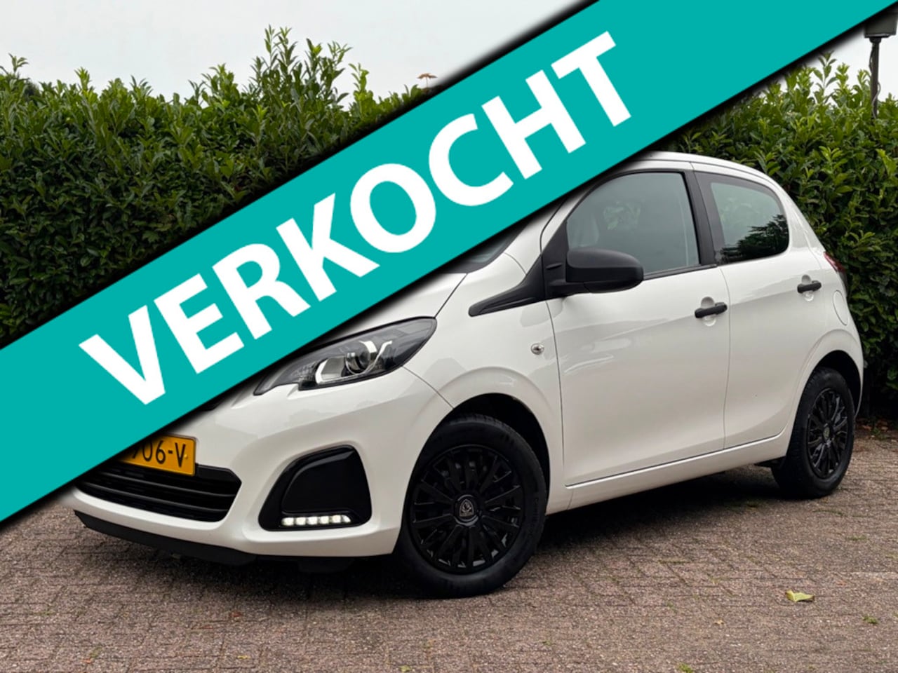 Peugeot 108 - 1.0 e-VTi Access / Led/ bluetooth / 5-deurs / NAP / - AutoWereld.nl