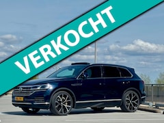 Volkswagen Touareg - 3.0 TSi eHybrid 4MOTION / Luchtv / ACC / PANO / Stuurverw