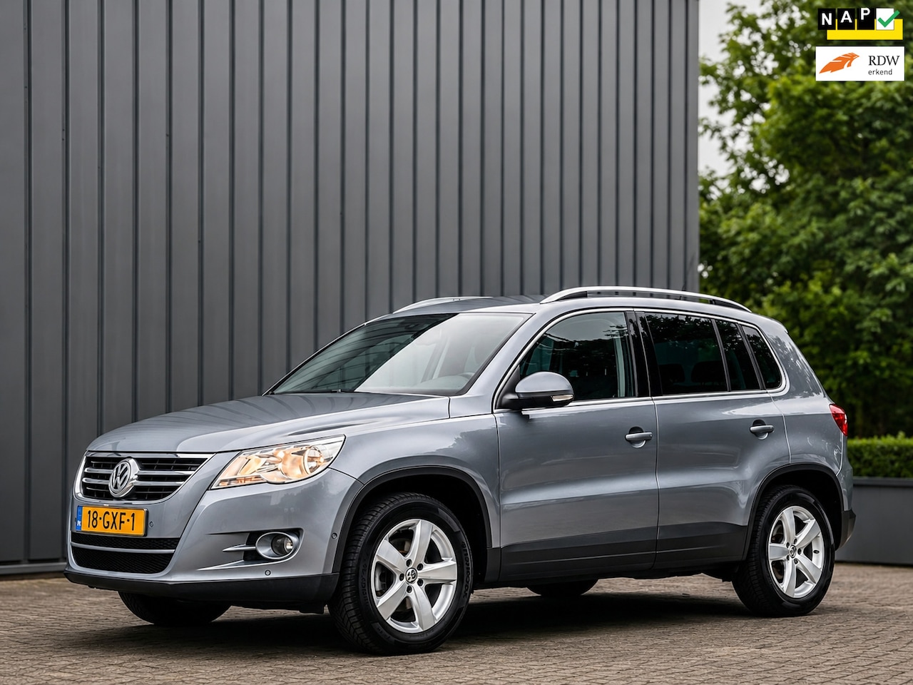 Volkswagen Tiguan - 1.4 TSI Sport&Style 4Motion - AutoWereld.nl