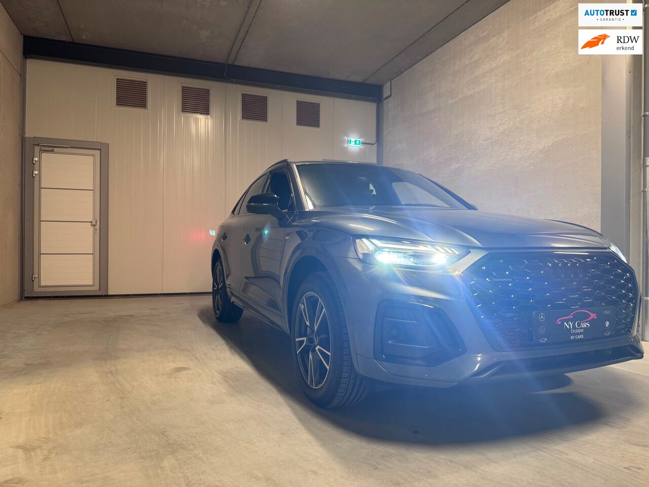 Audi Q5 Sportback - 55 TFSI e S edition Competition Pano| HuD|Sfeer|Matrix|360 Camera| - AutoWereld.nl