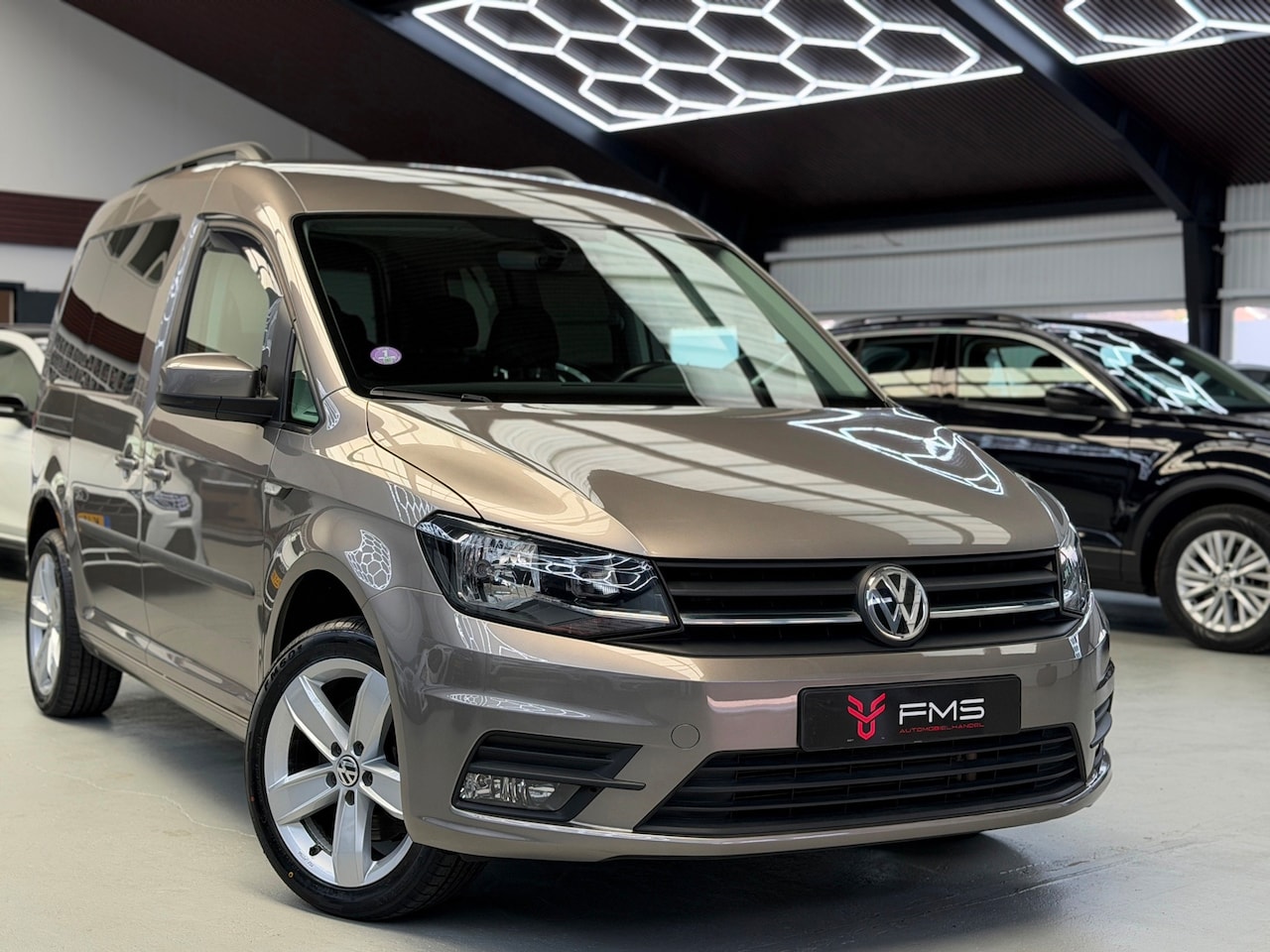 Volkswagen Caddy - Combi 1.4 TSI CarPlay 7p. - AutoWereld.nl