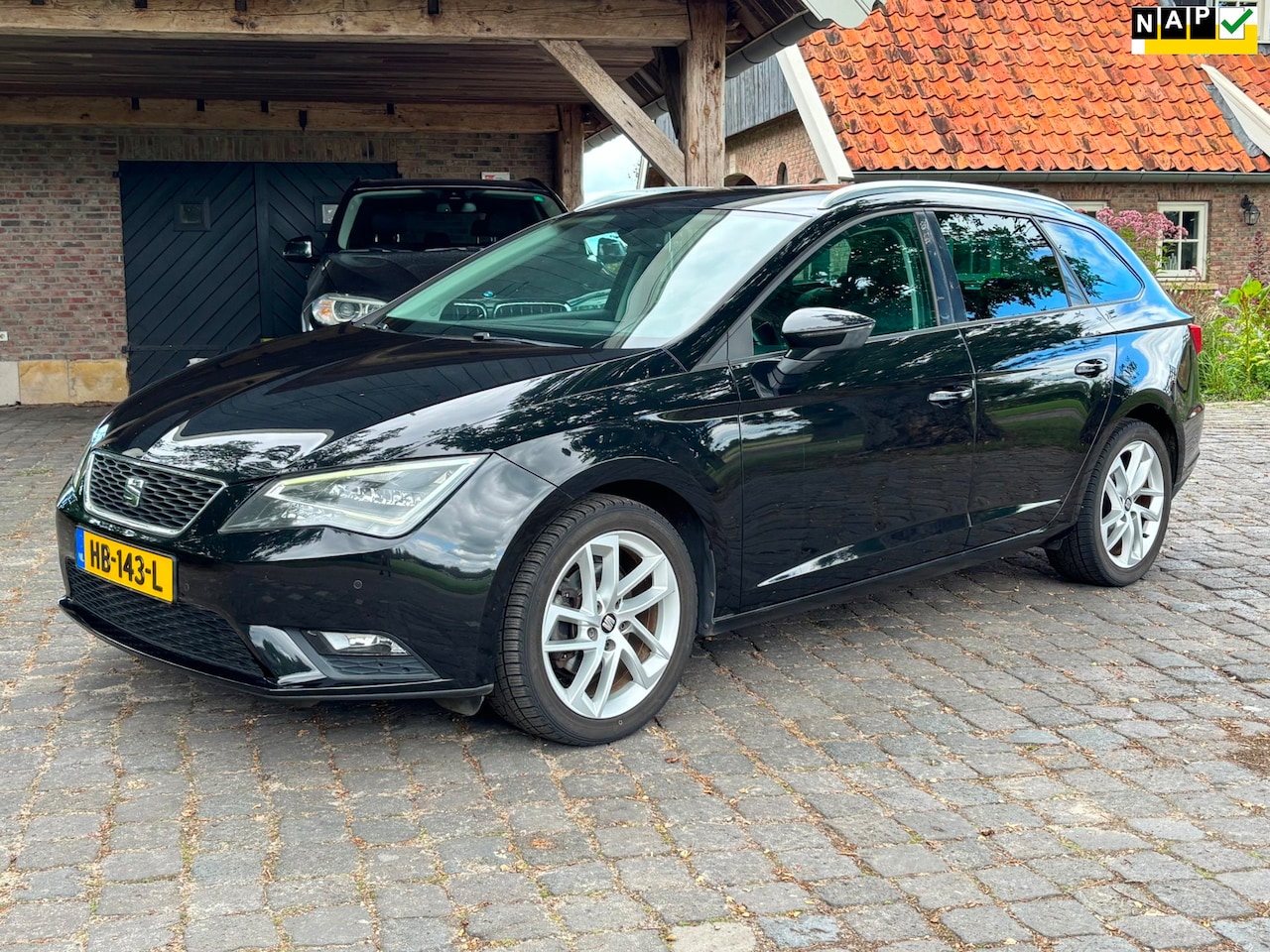 SEAT Leon ST - 1.4 EcoTSI Style Connect, navi, camera - AutoWereld.nl