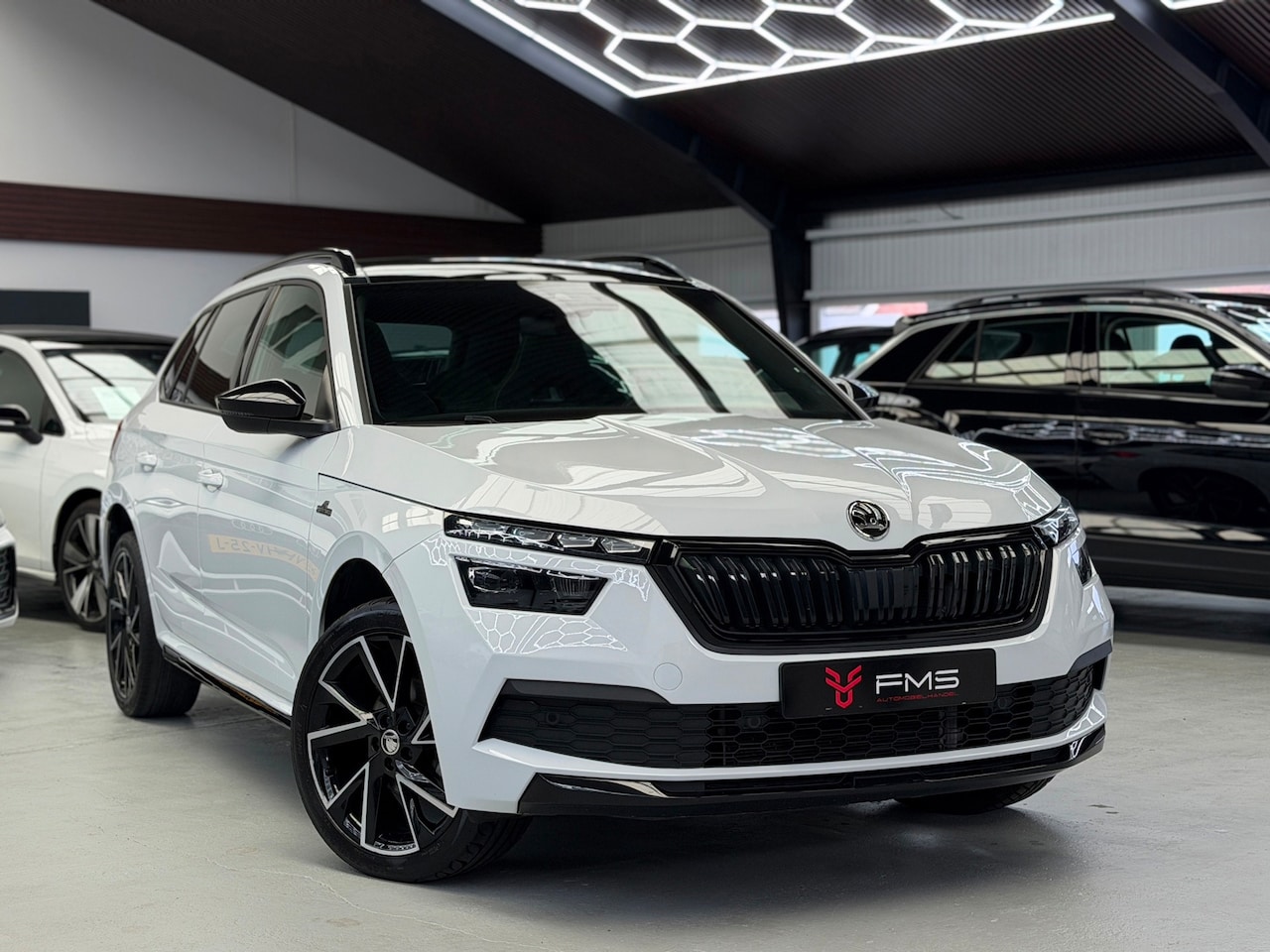 Skoda Kamiq - 1.5 TSI Monte Carlo Pano CarPlay Camera - AutoWereld.nl