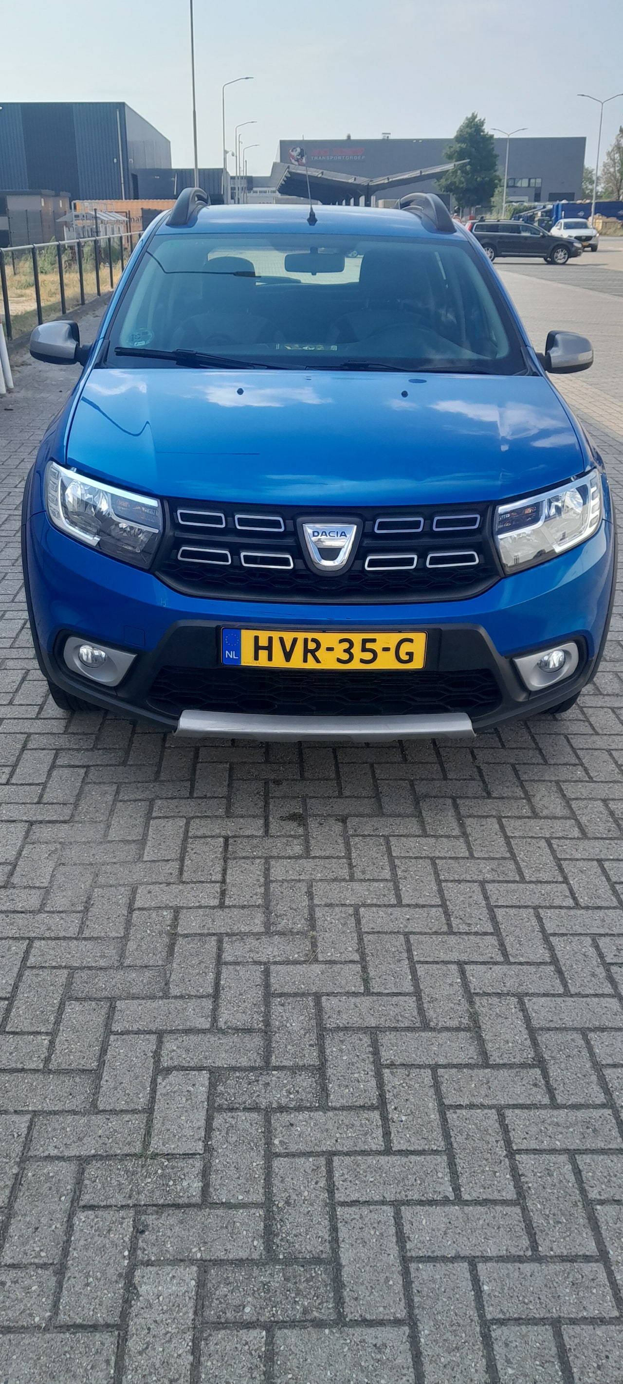 Dacia Sandero - 1.0 SCe Laureate - AutoWereld.nl