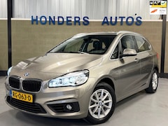 BMW 2-serie Active Tourer - 218i Executive AUT | TREKHAAK | CAMERA | PDC | NAP. ORIG.NL | CRUISE | NAVIGATIE | BUETOOT