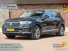 Volkswagen Touareg - 3.0 TDI Elegance |Trekhaak Elektrisch|Luchtvering|Adaptive Cruise|Memory|Camera|Stoelen&St