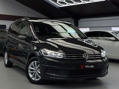 Volkswagen Touran - 1.4 TSI Highline 7p CarPlay