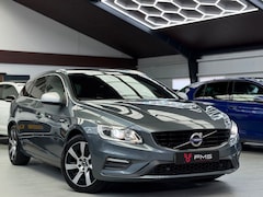 Volvo V60 - 2.0 T4 R-Design Camera Schuifdak Trekhaak