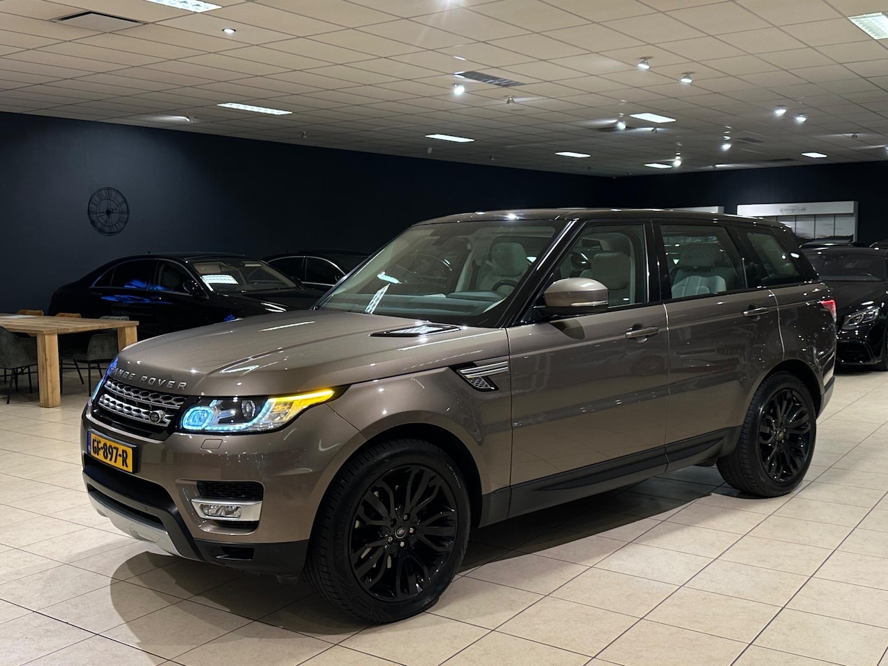 Land Rover Range Rover Sport - 3.0 TDV6 HSE|ORIG-NL|NAP|PANO|TREKHAAK|MEMORY - AutoWereld.nl