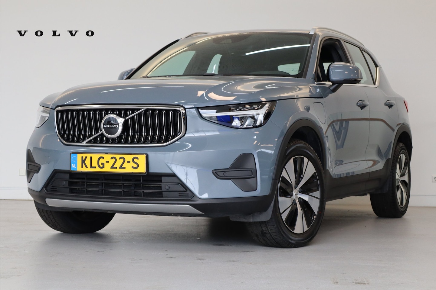 Volvo XC40 - T4 211PK Core Bright | Cruise Control | High Perf Audio | Elec Achterklep | Pre-con - AutoWereld.nl