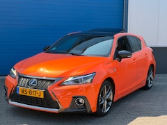 Lexus CT 200h - F Sport Line Automaat / Glazen fabrieks schuif- kanteldak / 17"LM / Apple- Android /