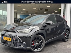 Toyota Aygo X - Hybrid 115 GR Sport Black Edition Rode remklauwen | Parkeersensoren voor+achter | parkeerc