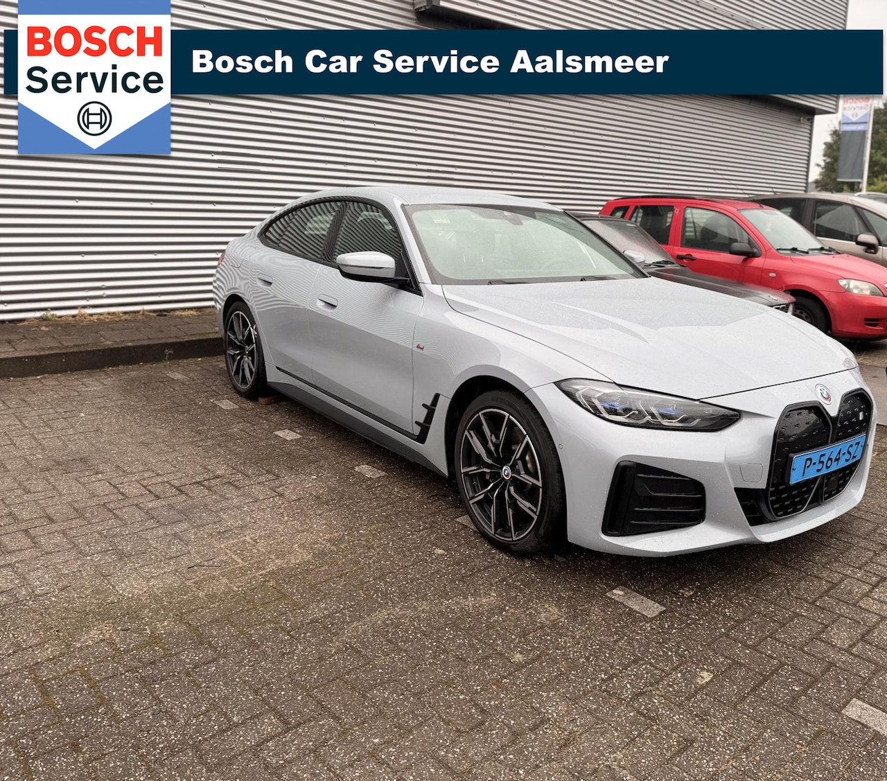 BMW i4 - eDrive40 High Executive 84 kWh / ELEKTROMOTOR DEFECT / - AutoWereld.nl